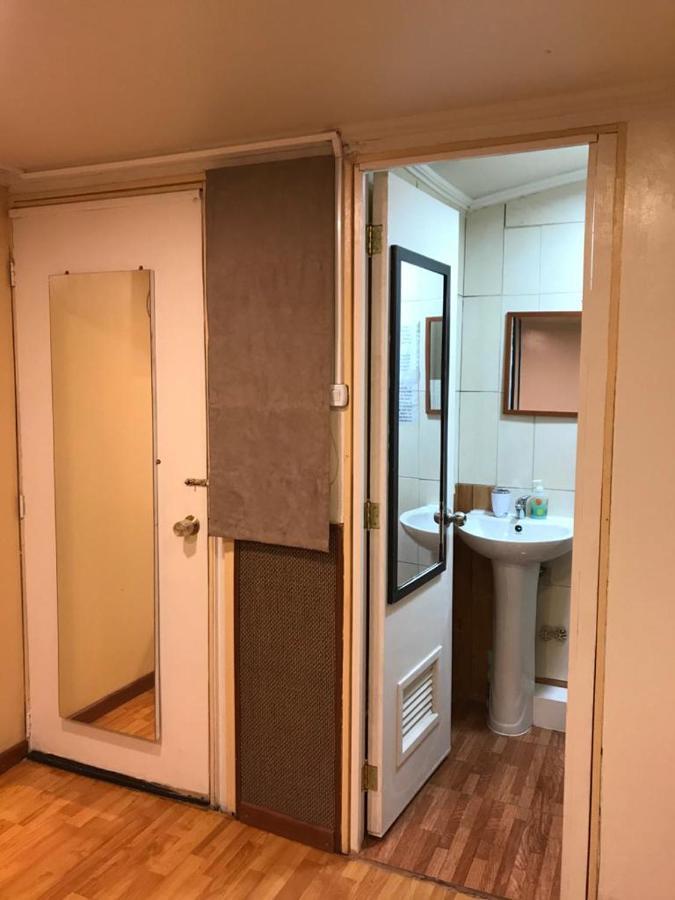 Hostal Las Condes Familiar Santiago Kültér fotó